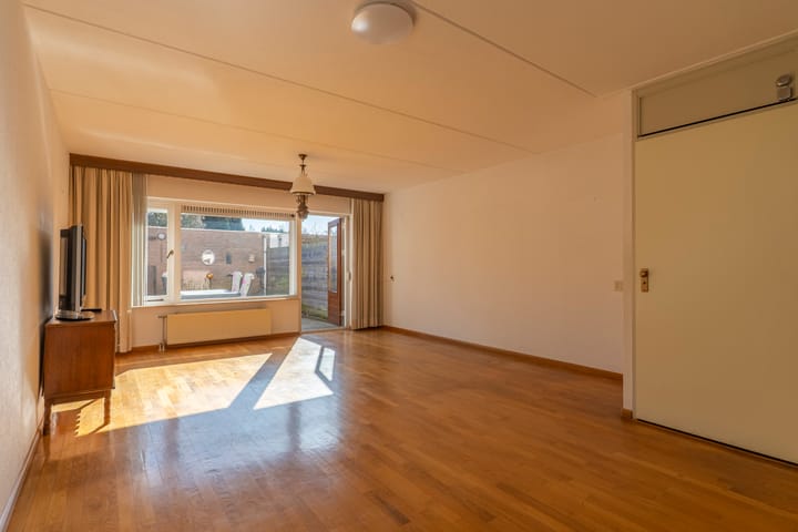 Foto 2 van P. Petersstraat 52