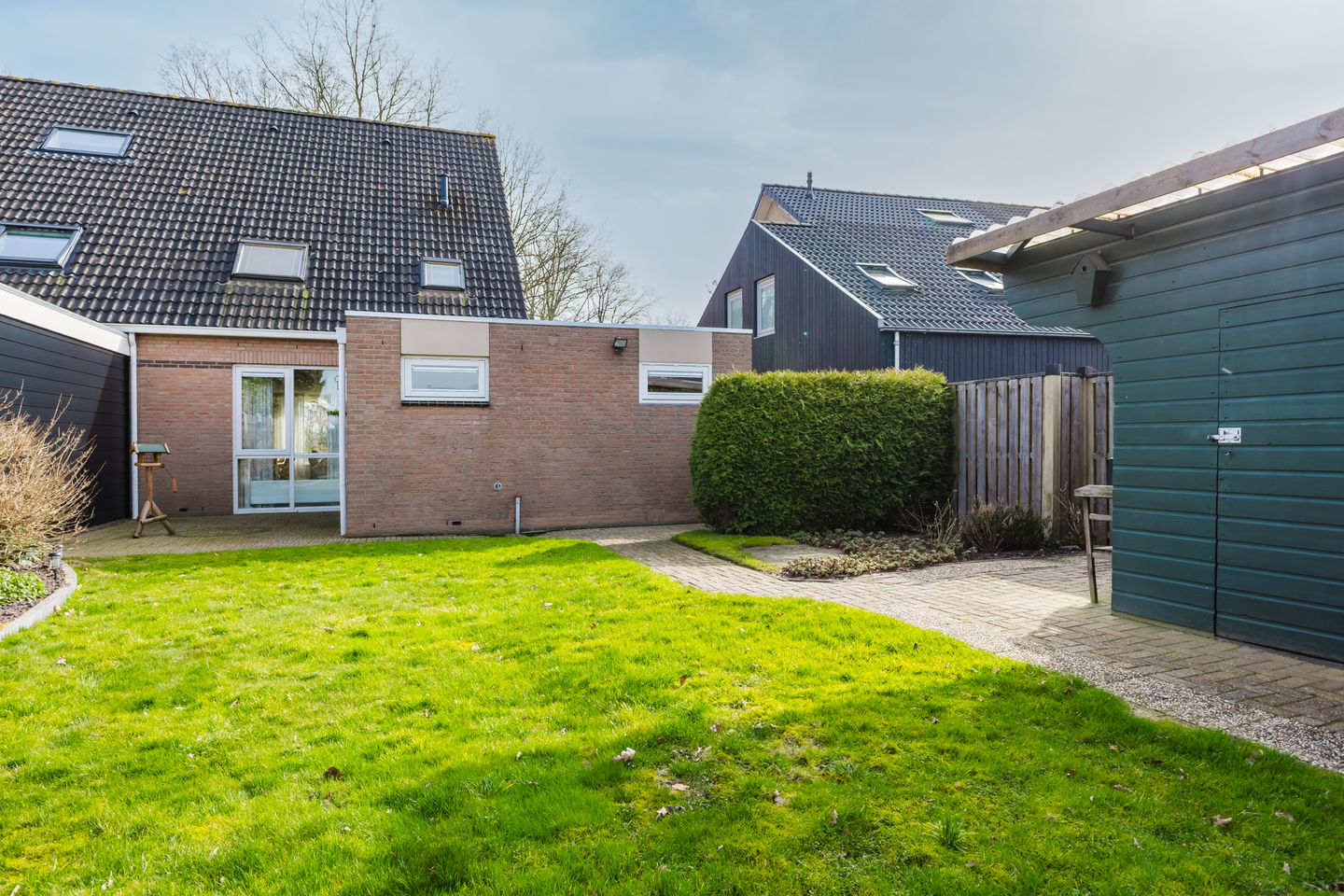 Spacious and well maintained semi detached house with garage in quiet Wijnjewoude — 12