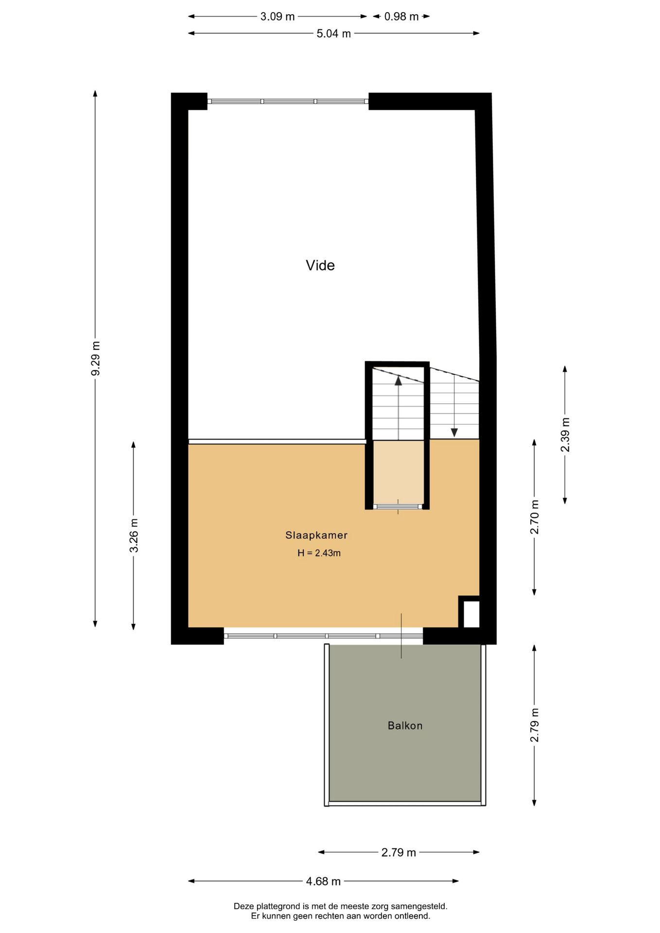 Split-Level Home with Water Views and Private Dock in Wormerveer — 32