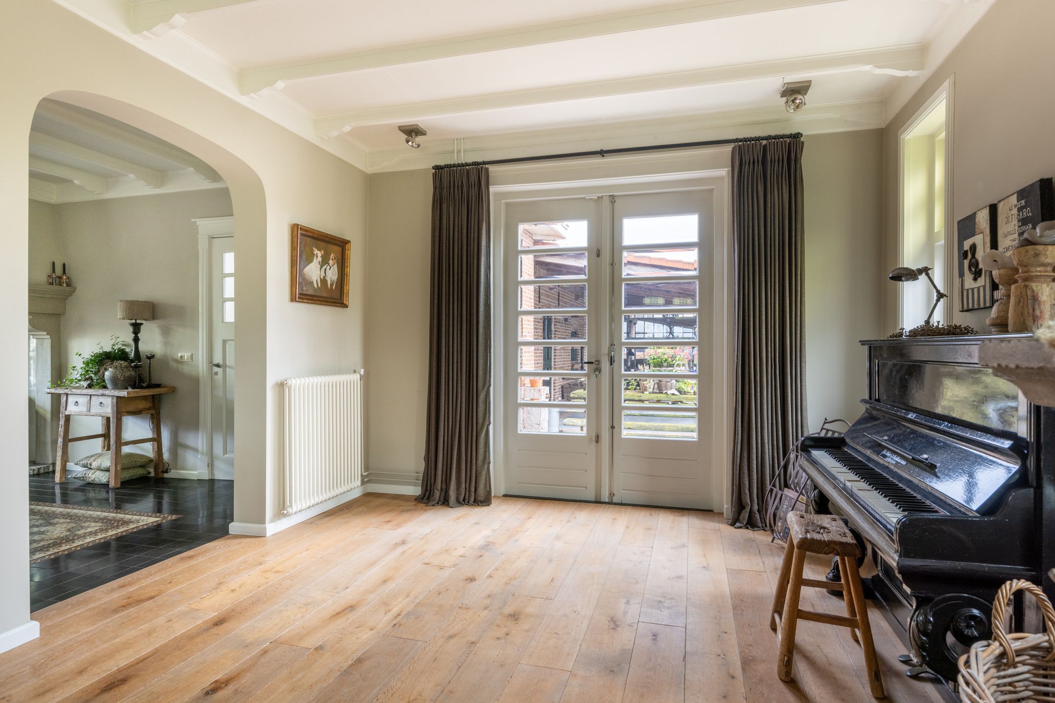 Stately Country Home with Private Driveway and Spacious Plot in Rucphen — 15