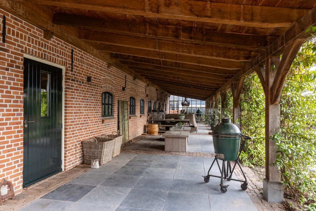 Stately Country Home with Private Driveway and Spacious Plot in Rucphen — 17