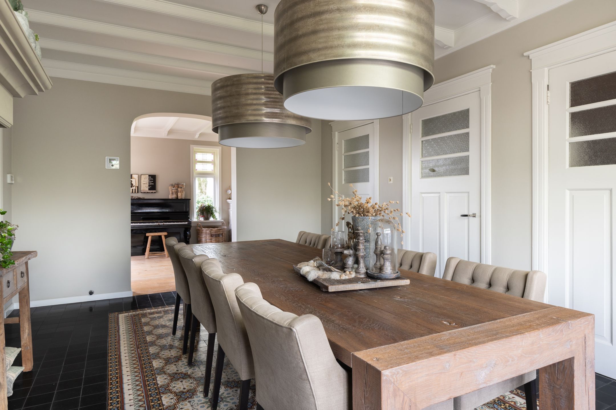 Stately Country Home with Private Driveway and Spacious Plot in Rucphen — 24