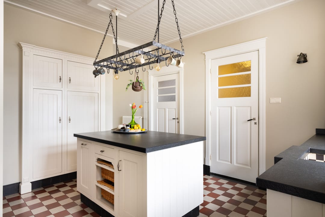 Stately Country Home with Private Driveway and Spacious Plot in Rucphen — 31