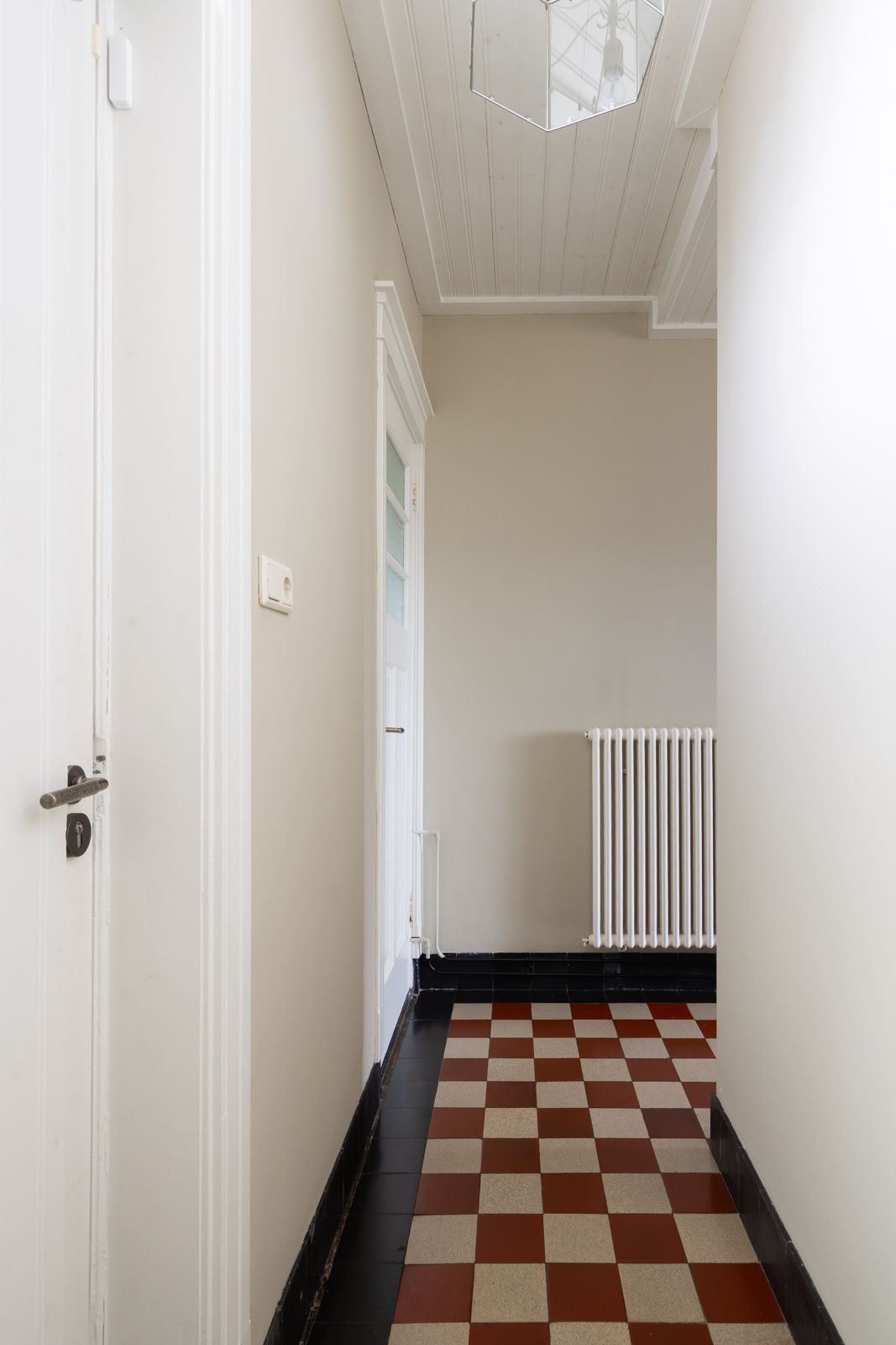 Stately Country Home with Private Driveway and Spacious Plot in Rucphen — 42