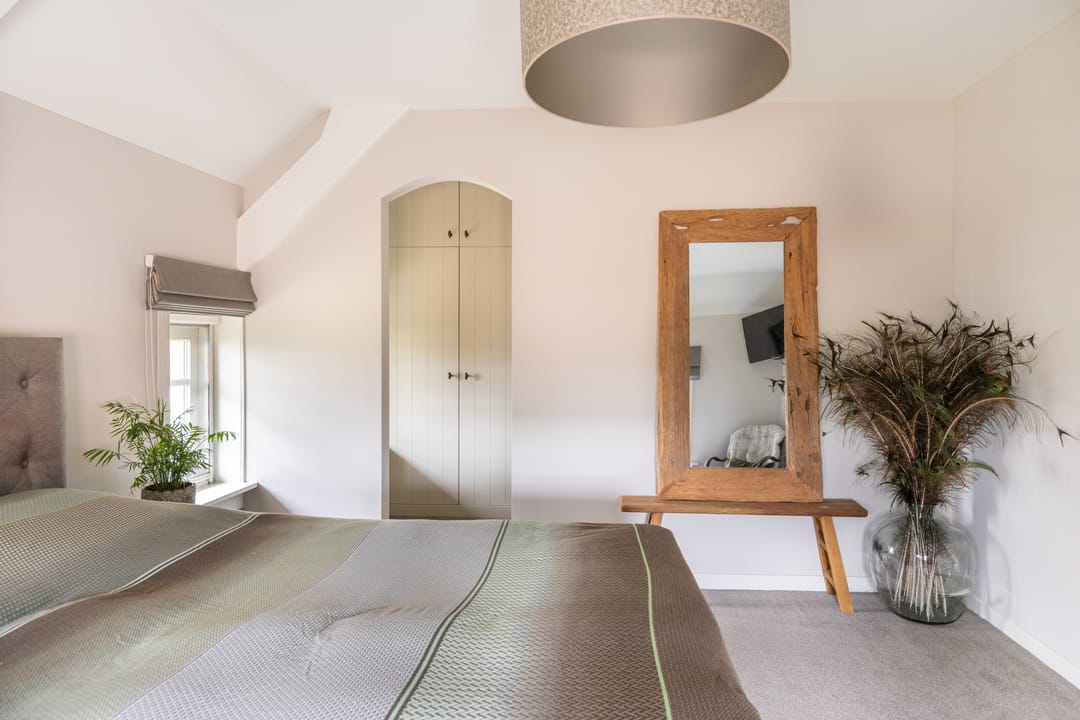 Stately Country Home with Private Driveway and Spacious Plot in Rucphen — 58