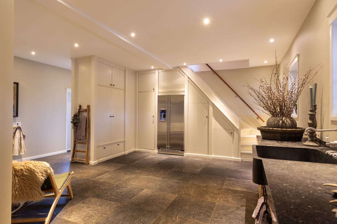 Stately Country Home with Private Driveway and Spacious Plot in Rucphen — 76