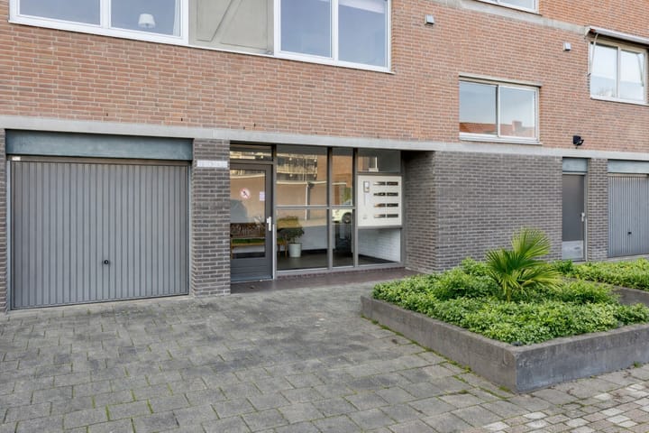 Foto 5 van Rijnauwenstraat 71
