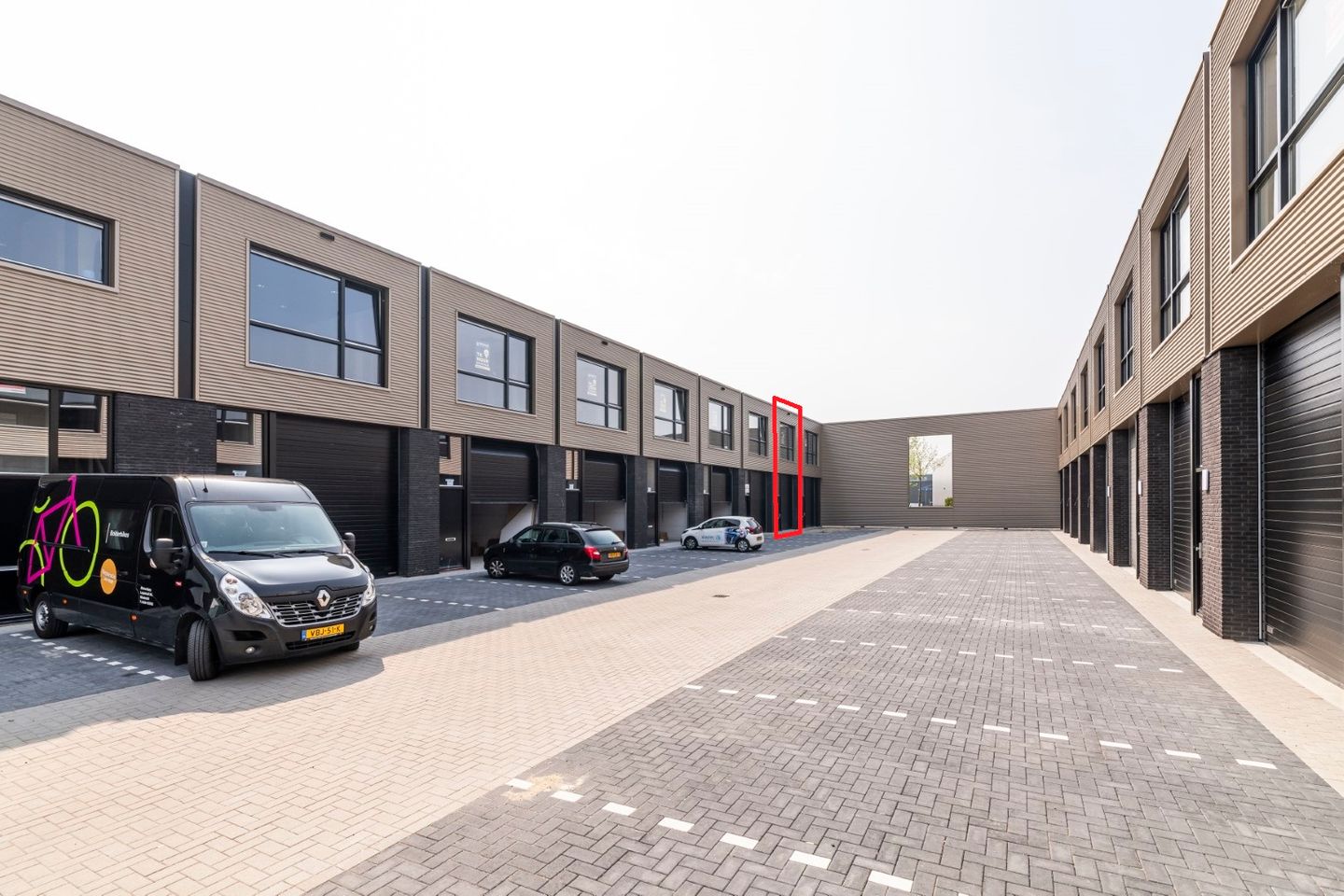 Bekijk foto 1 van Olivijn 528