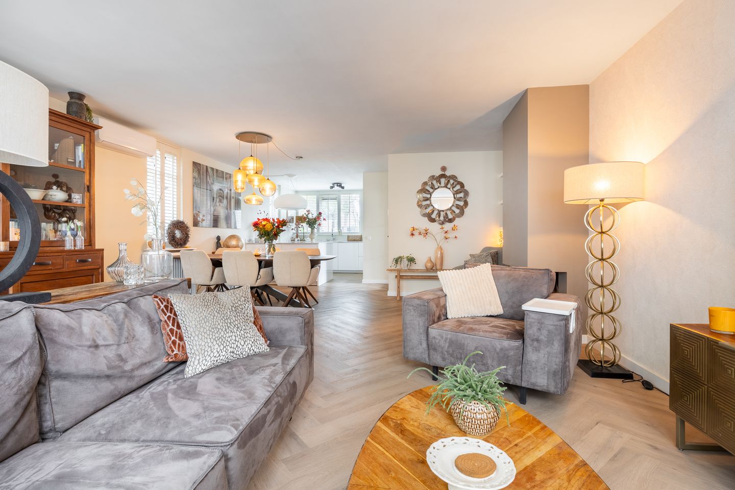 Foto 10 van Roerdomp 24