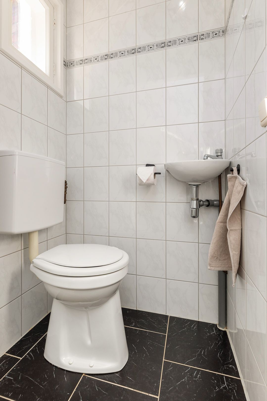 Foto 8 van Ribesstraat 14