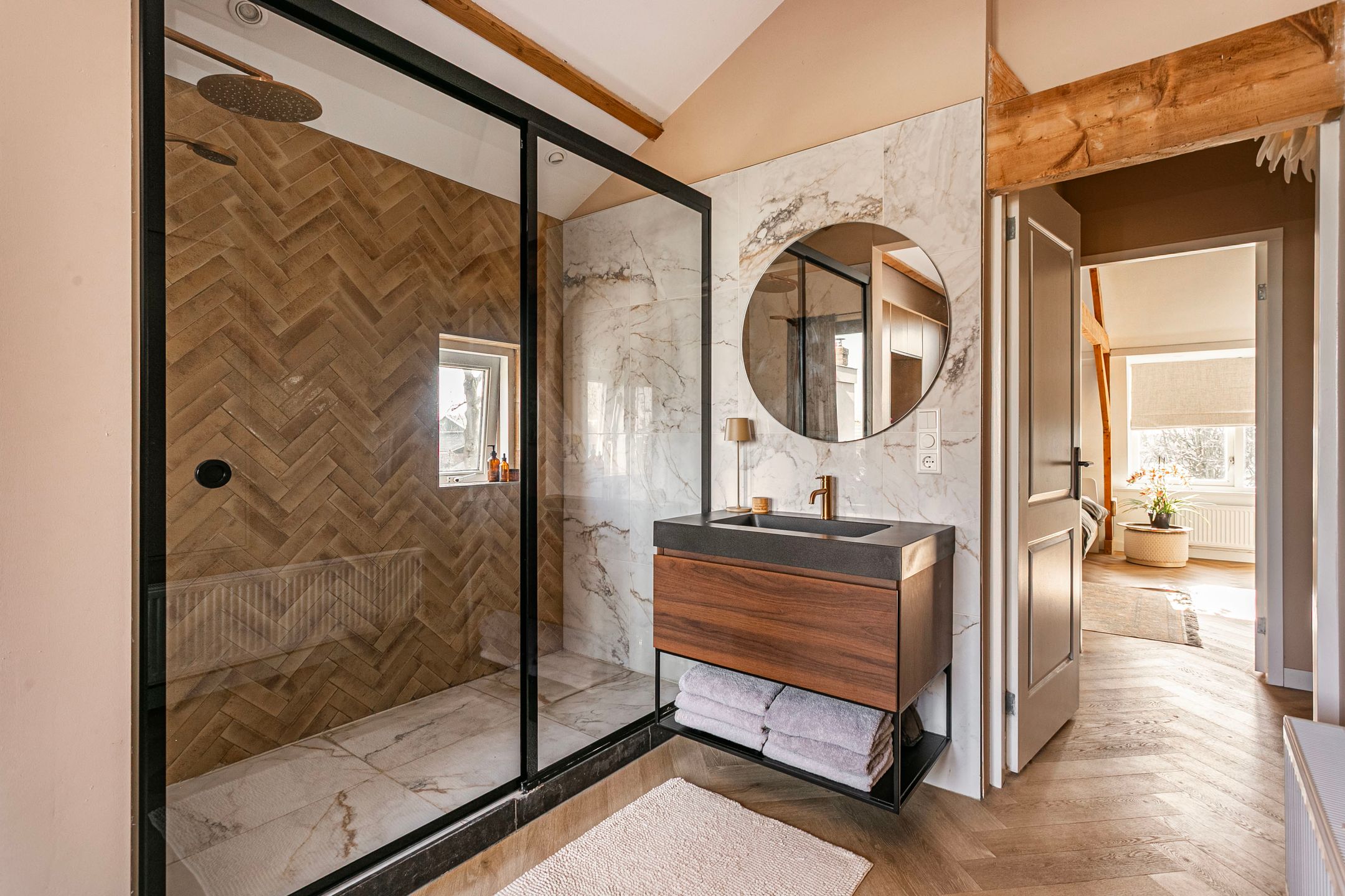 Foto 33 van Groenewoudseweg 11