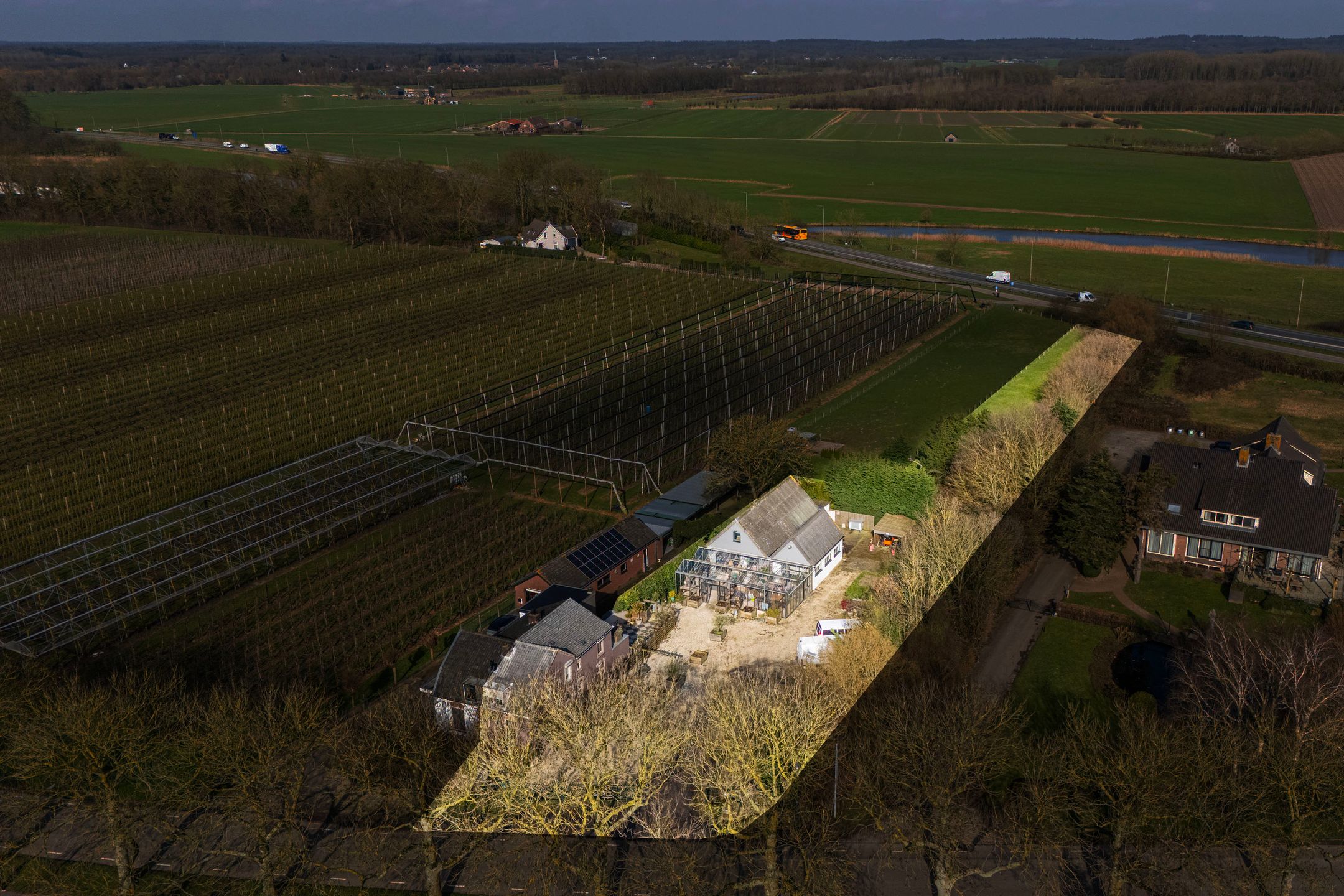 Foto 84 van Groenewoudseweg 11