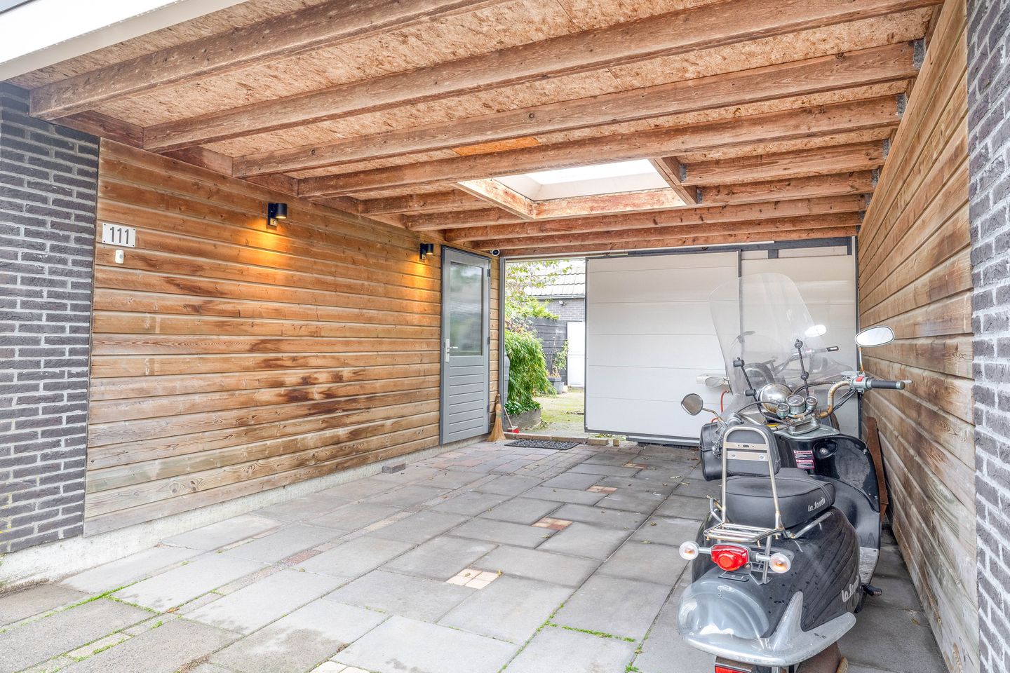 Foto 4 van Nellen Weer 111