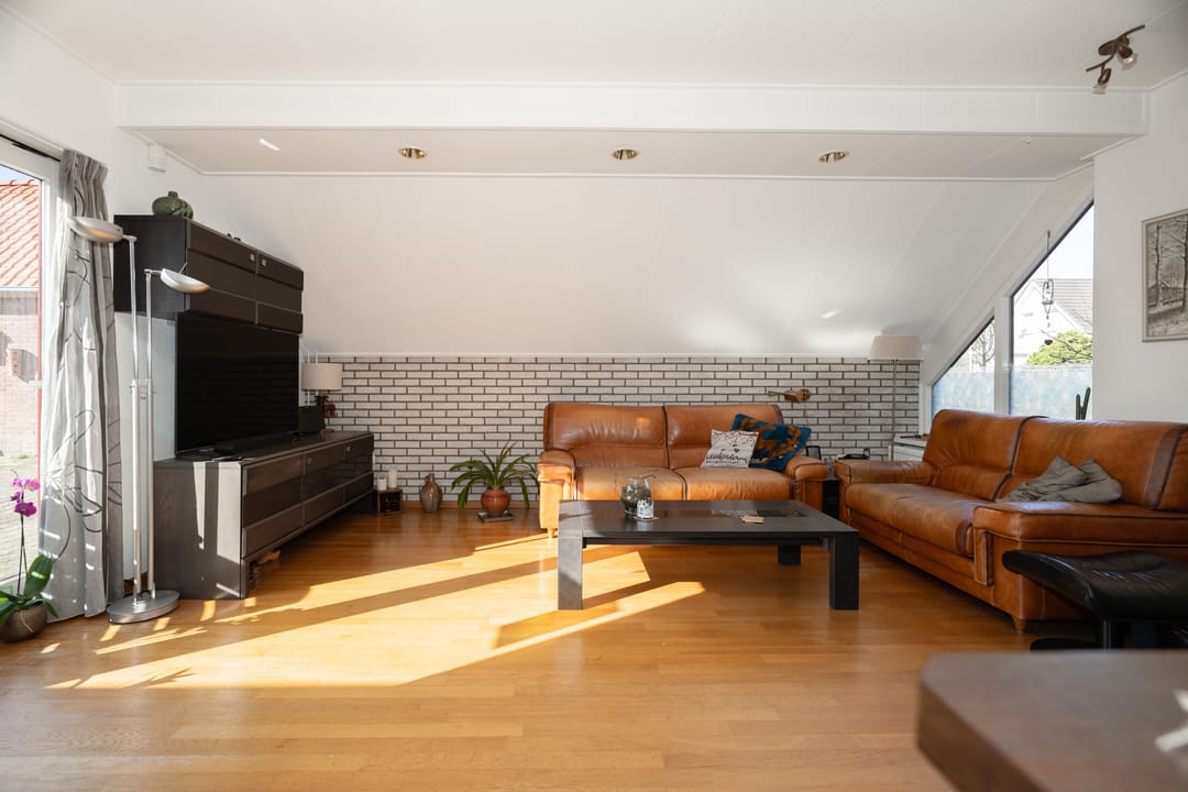 Photo 8 of Meidoornstraat 5