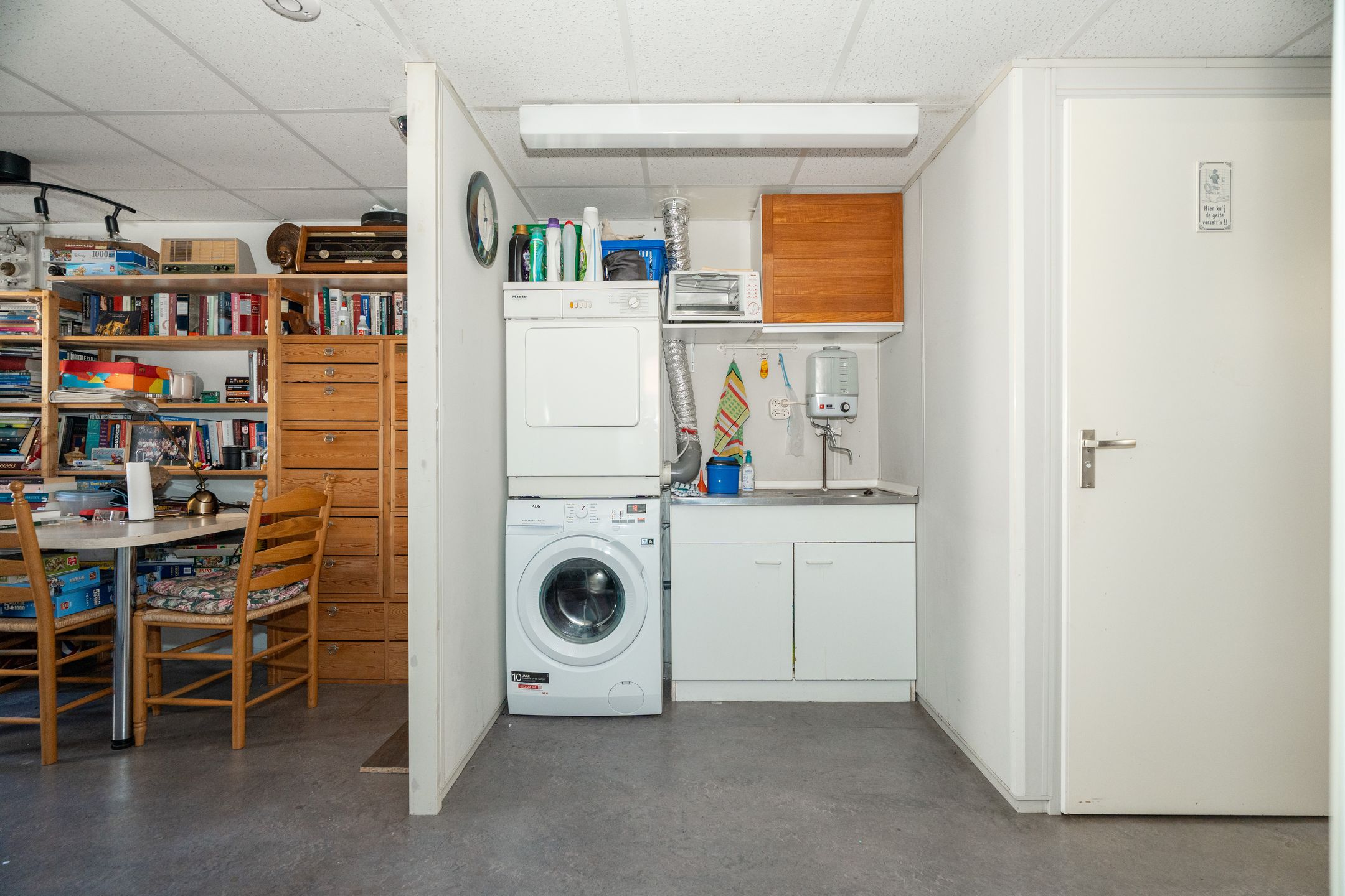 Photo 27 of Meidoornstraat 5