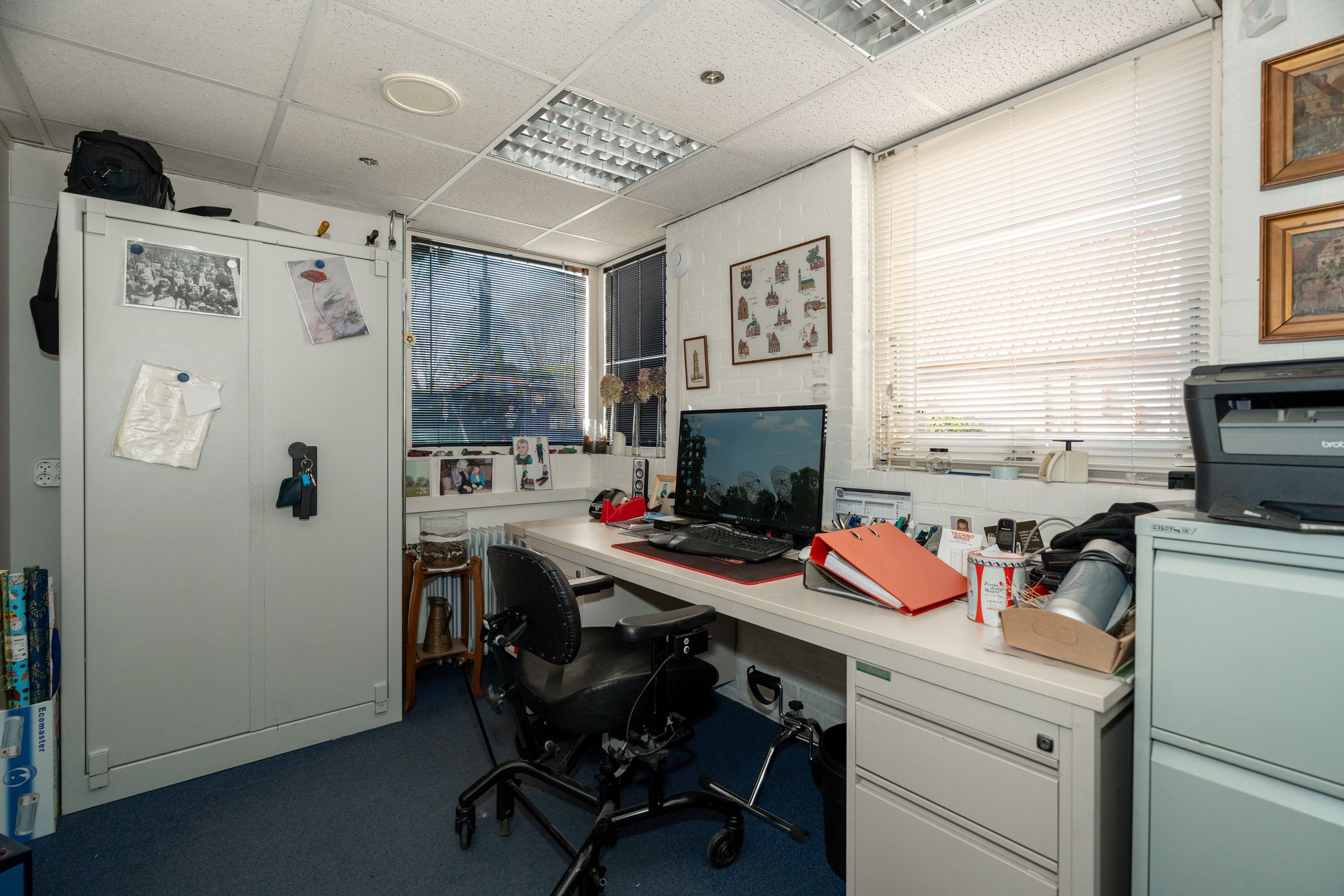 Photo 33 of Meidoornstraat 5