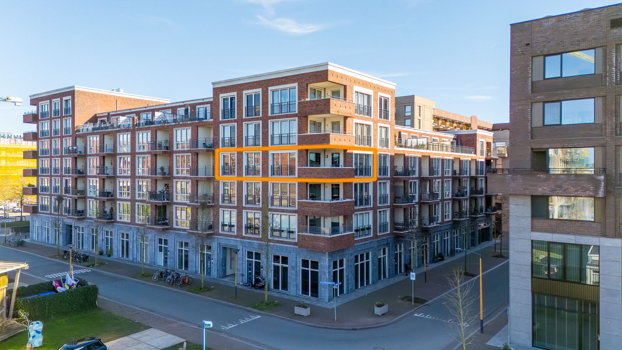 San Marinostraat 105 