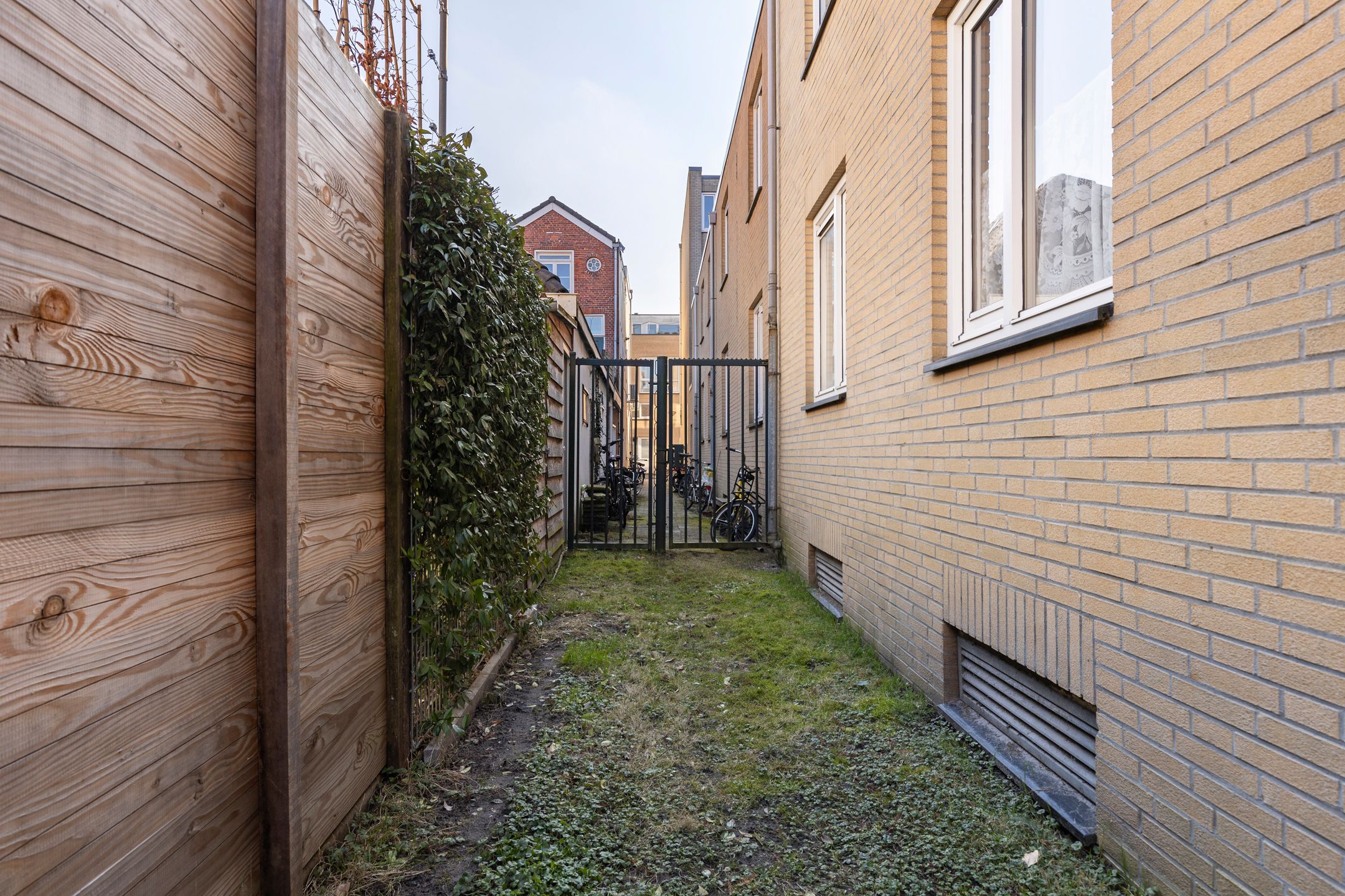 Photo 42 of Oosterweg 15