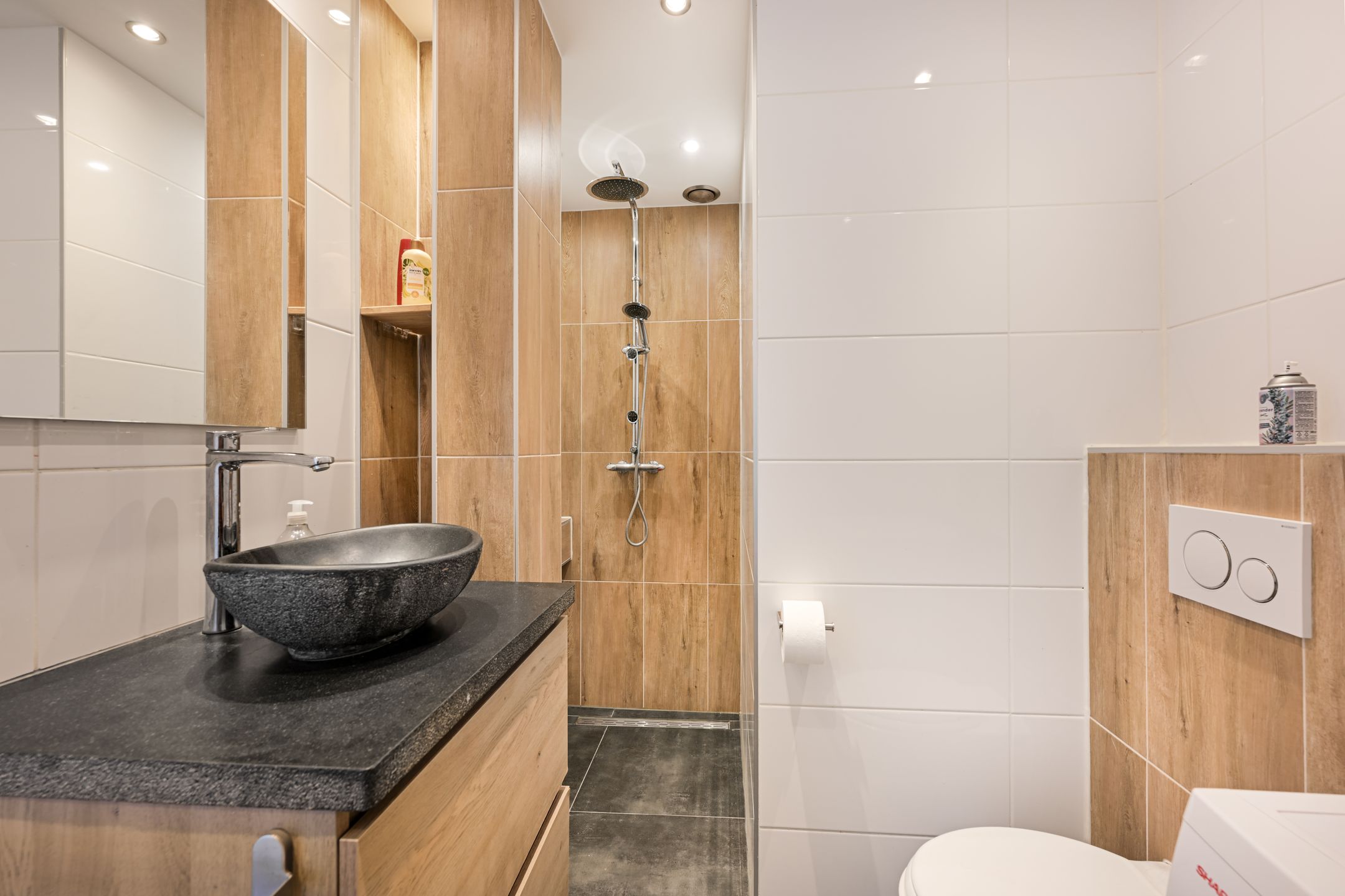 Photo 12 of Gedempte Oude Gracht 82-A