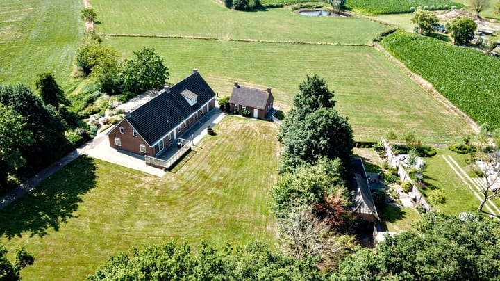 Foto 2 van Heuvelstraat 8