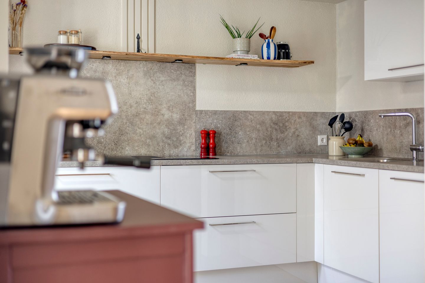 Photo 10 of Ruysdaelstraat 79