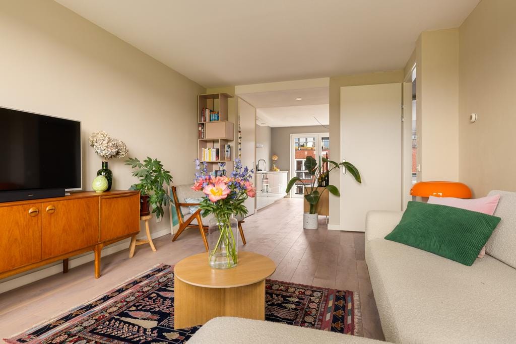 Photo 2 of Jan den Haenstraat 32-C