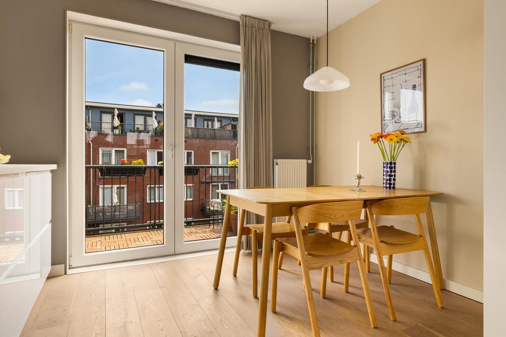 Photo 15 of Jan den Haenstraat 32-C