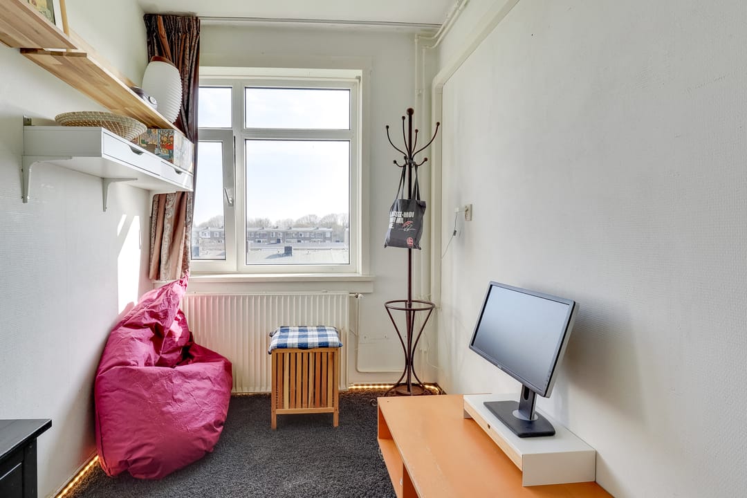 Foto 23 van Detmoldstraat 84-3