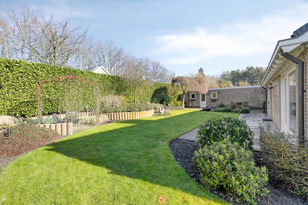 Foto 2 van Léharstraat 8