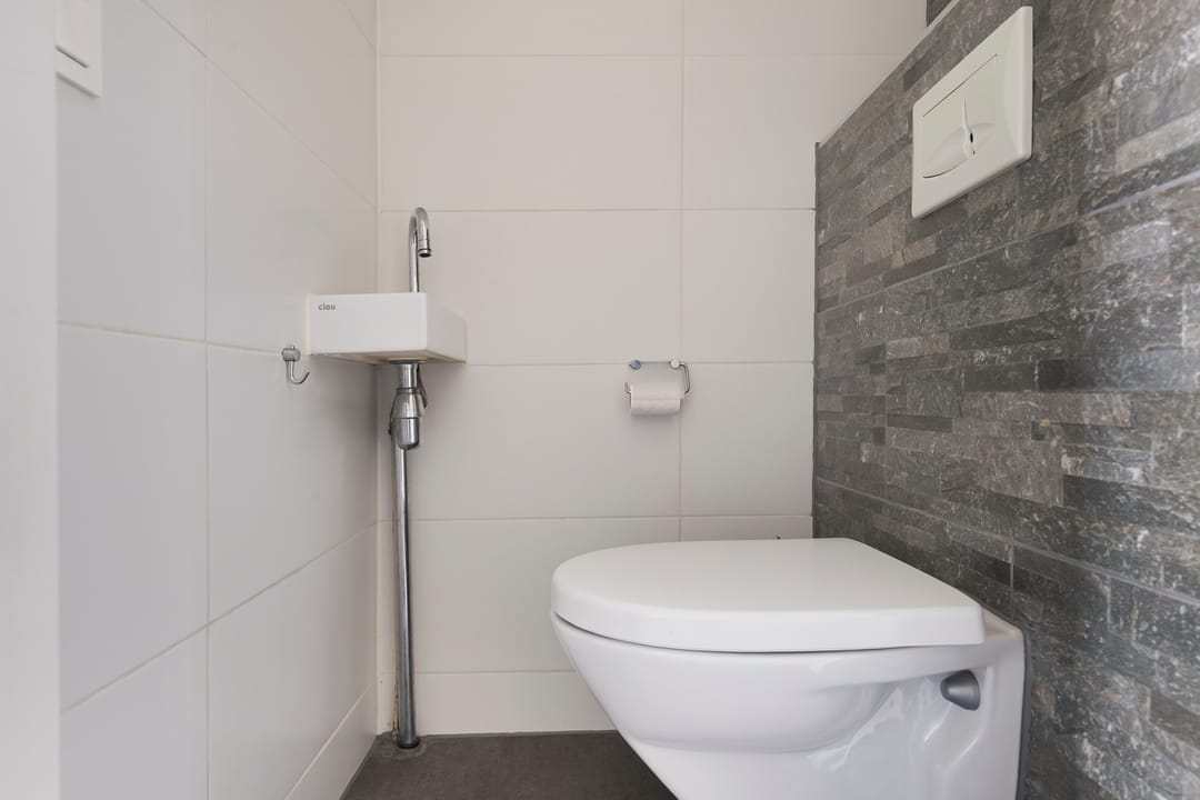 Photo 7 of Dotterbloem 7