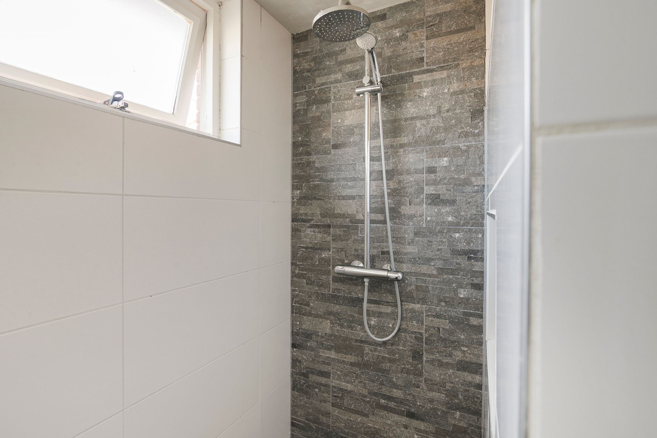 Photo 24 of Dotterbloem 7