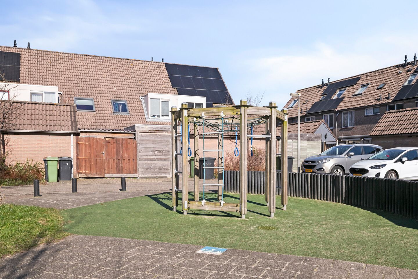 Photo 34 of Dotterbloem 7