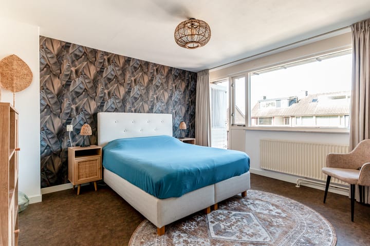 Photo 4 of Vondellaan 21