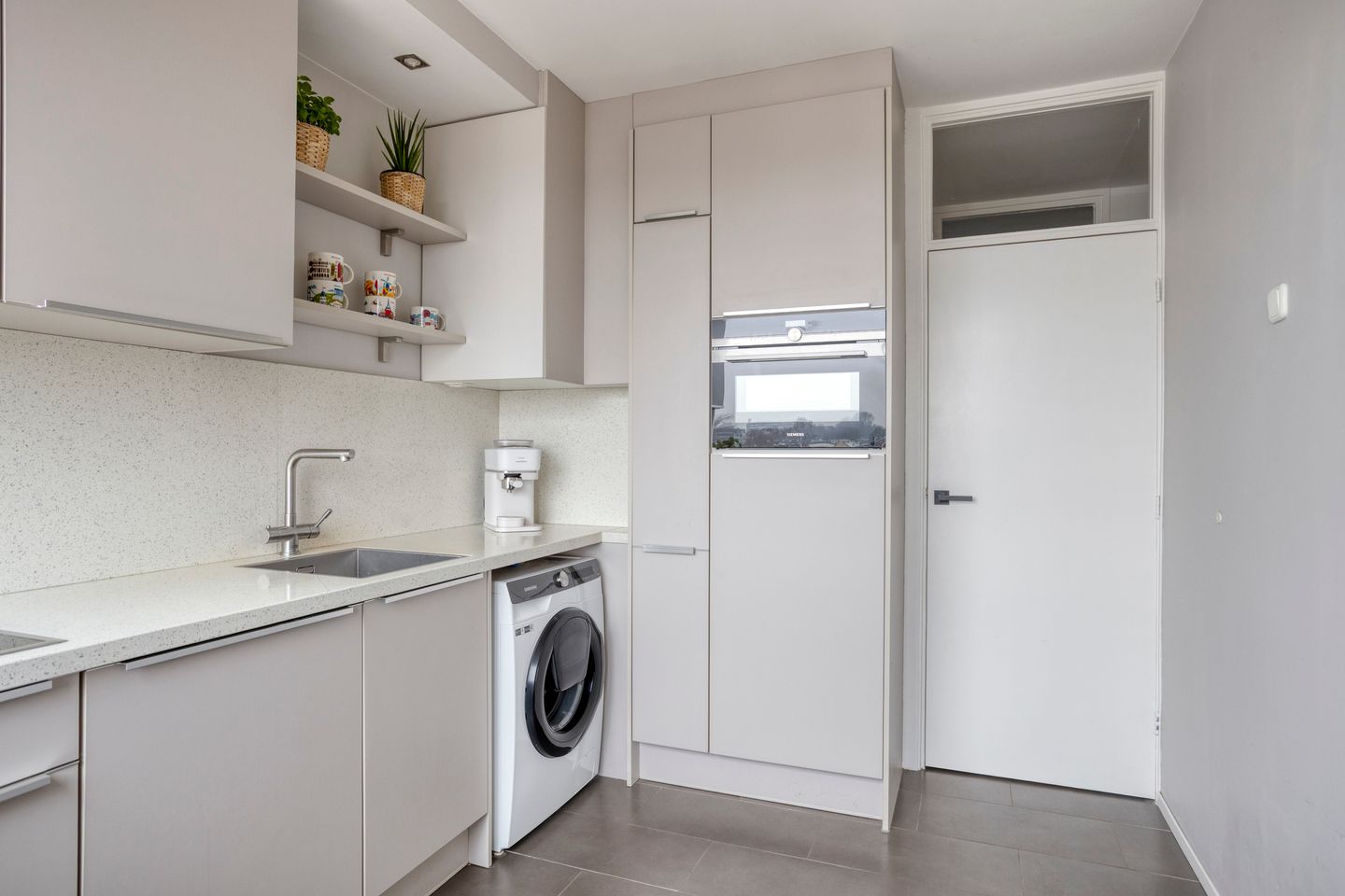 Photo 19 of Hildebrandlaan 44