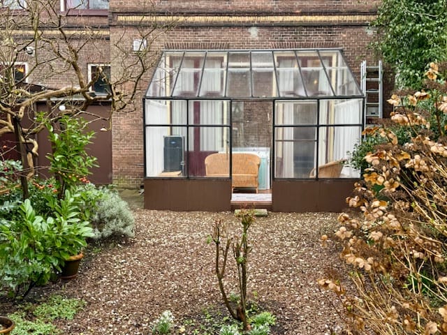 View photo 4 of Raamstraat 16