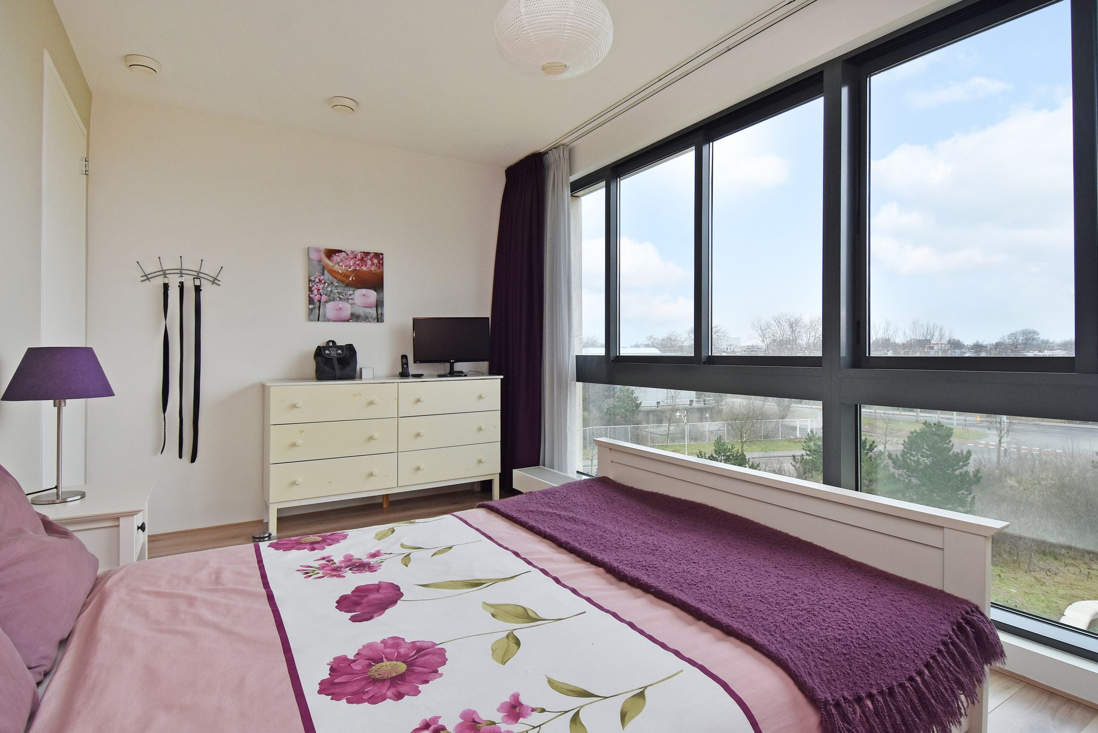 Photo 33 of Tjalie Robinsonduin 94