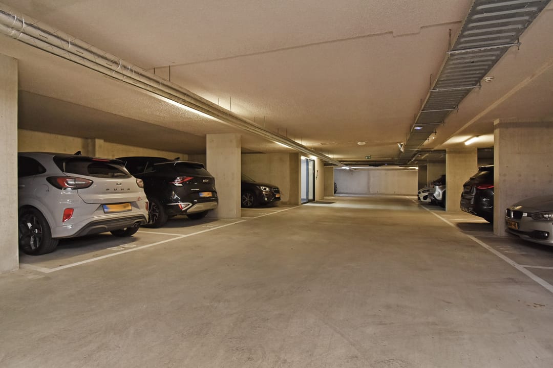 Photo 47 of Tjalie Robinsonduin 94