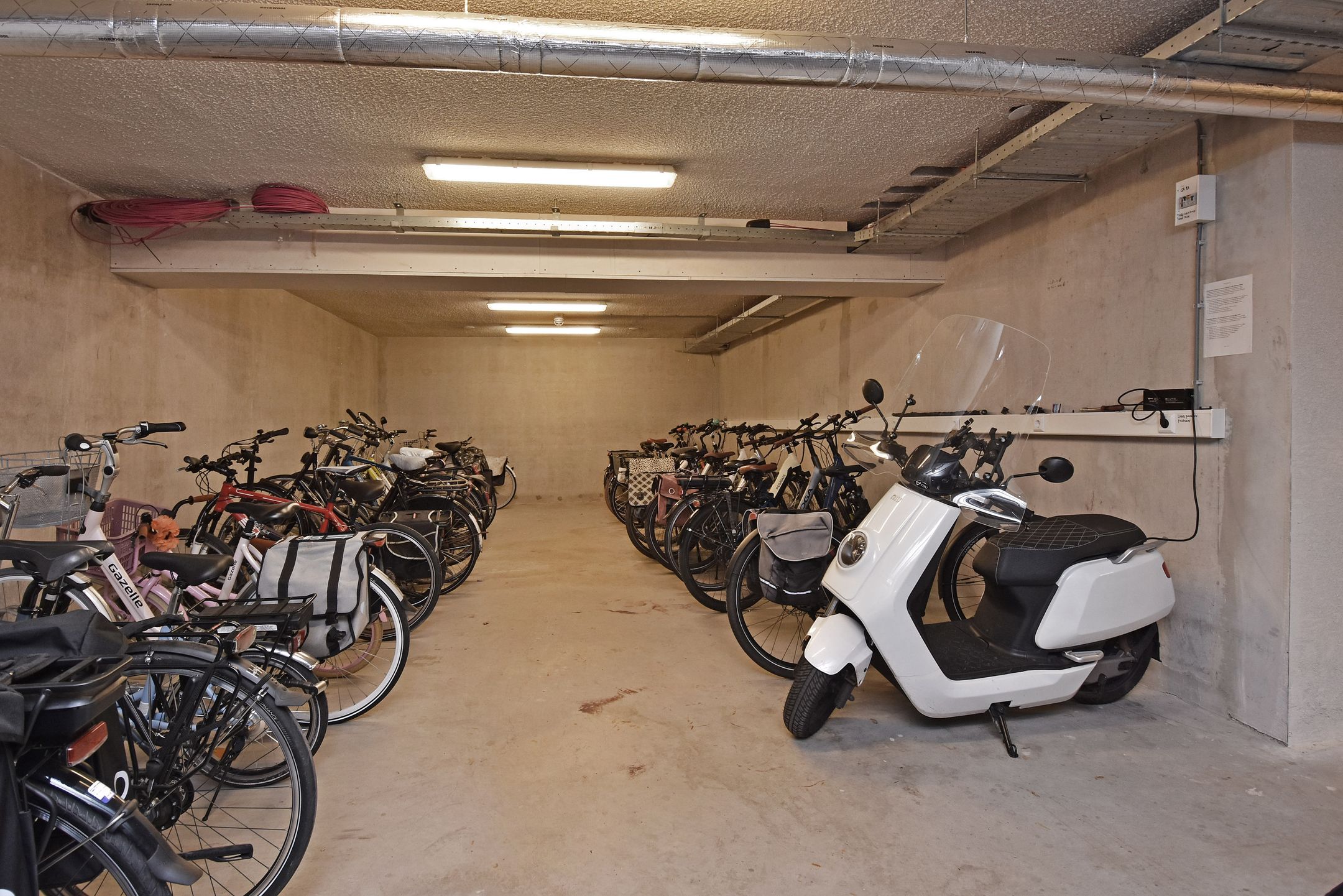 Photo 48 of Tjalie Robinsonduin 94