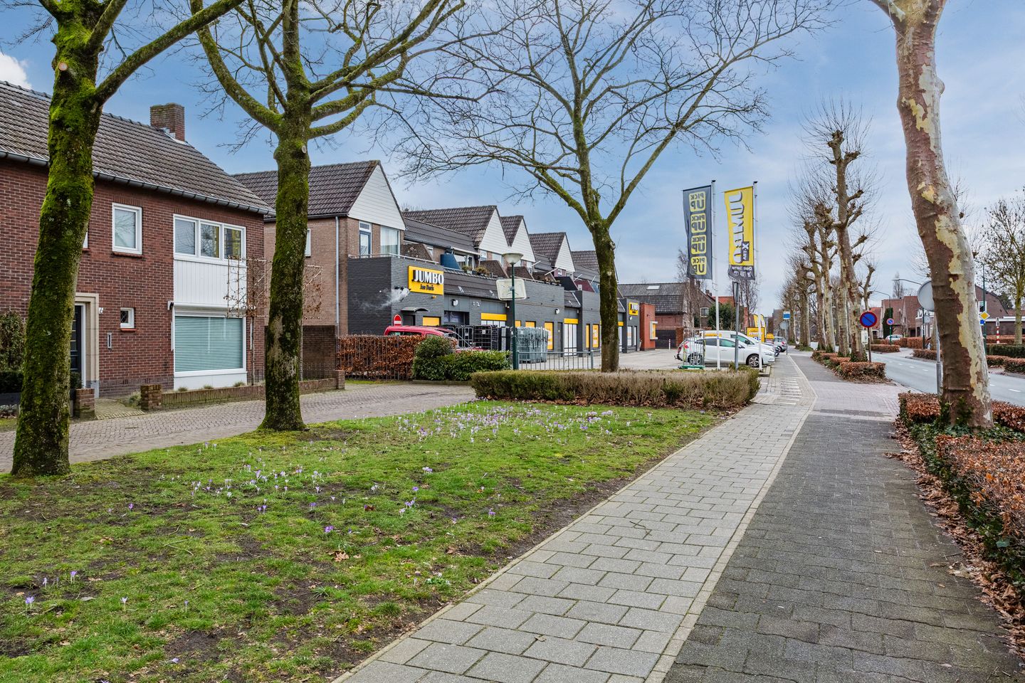 Foto 44 van Willibrorduslaan 3-B