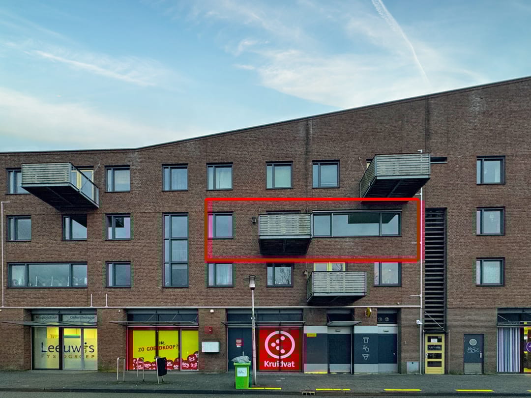 Foto 22 van Linie 155