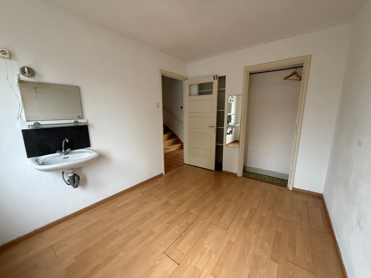 Photo 10 of Brugmanstraat 40