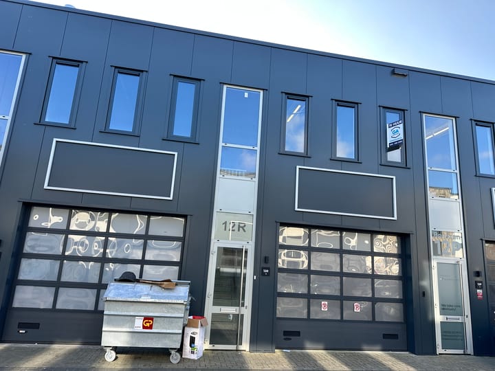 Bolstoen 12-R, Amsterdam