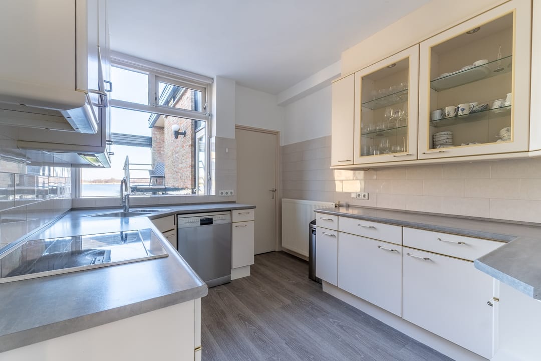 Photo 23 of Herman Buismanlaan 6