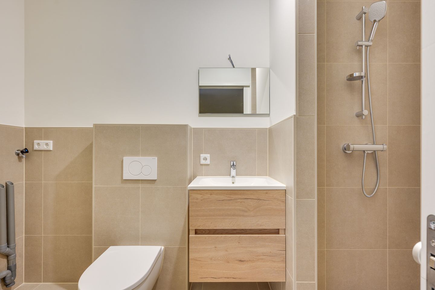 Modernized Studio Apartment in the Heart of Helmond Center — 15