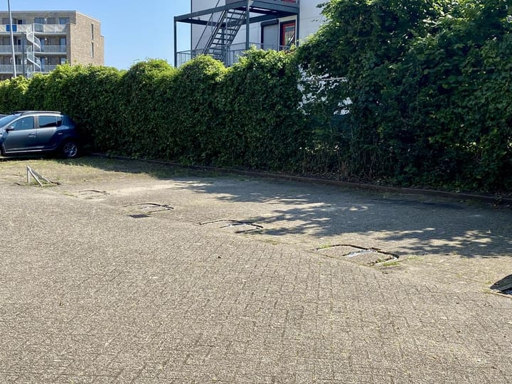 Photo 5 of Van Dishoeckstraat 68