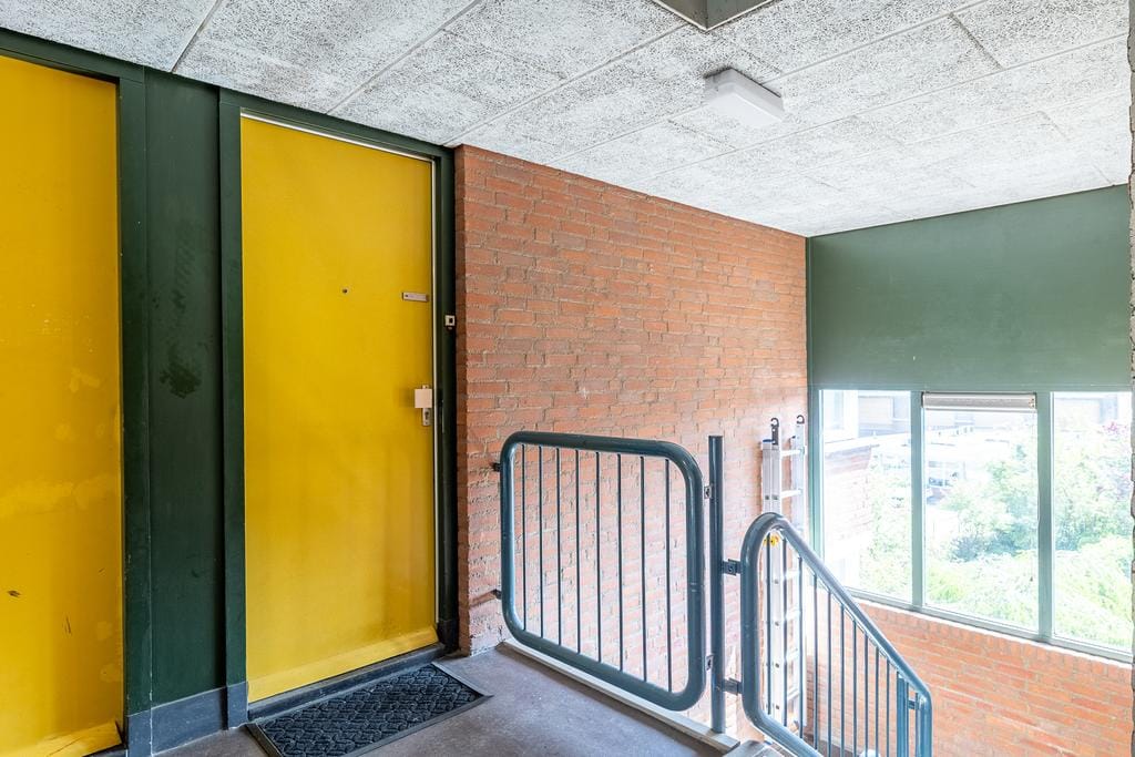 Photo 9 of Van Dishoeckstraat 68