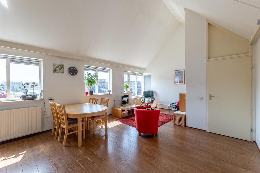 Photo 11 of Van Dishoeckstraat 68