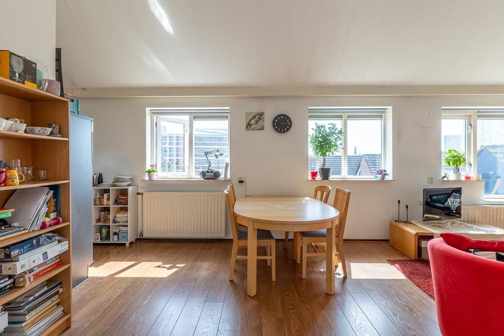 Photo 13 of Van Dishoeckstraat 68