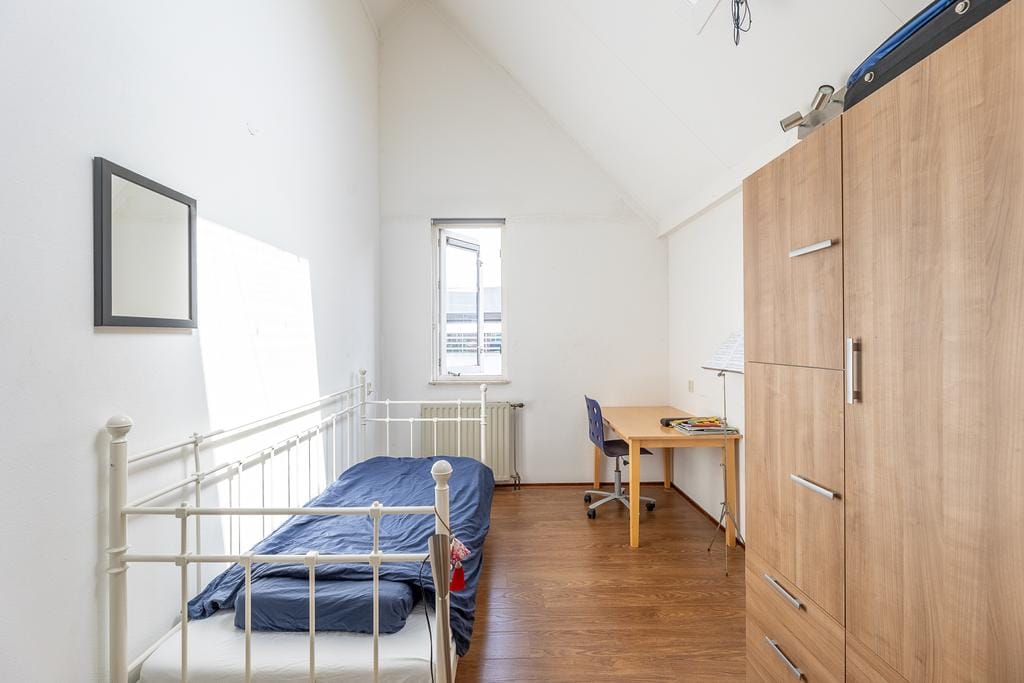 Photo 19 of Van Dishoeckstraat 68
