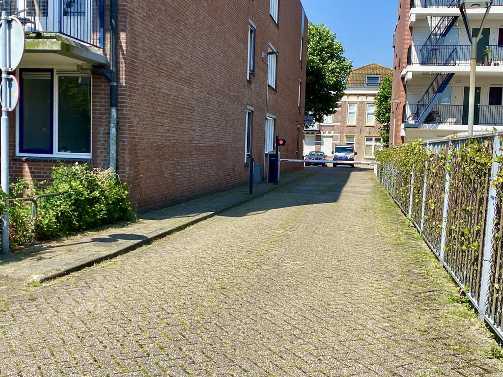 Photo 27 of Van Dishoeckstraat 68